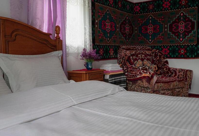 آپارتمان 2 خوابه, Pensiunea Poiana De Vis