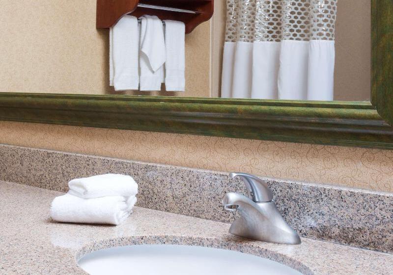اتاق لوکس با چشم‌انداز دریا, Baan Krating Phuket Resort  Sha Plus