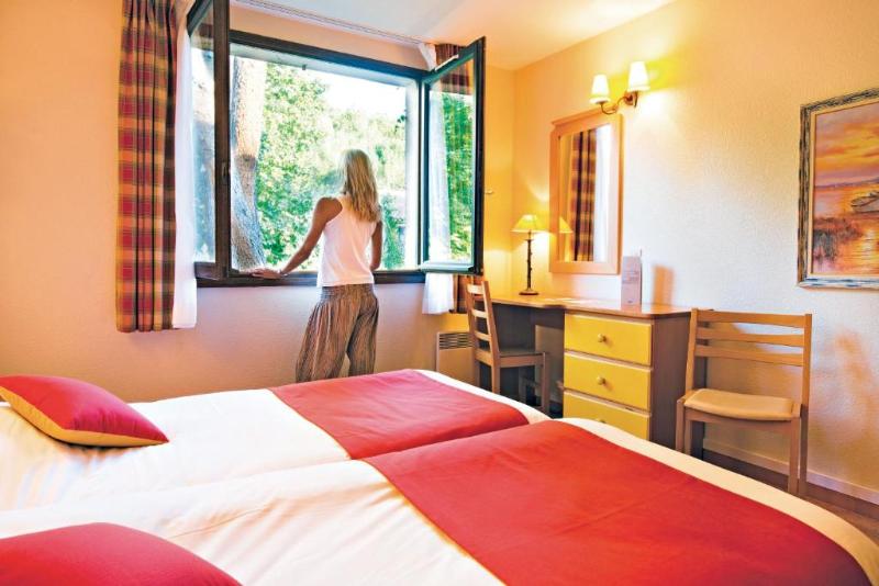 스탠다드 트리플 룸, Club Vacances Bleues Domaine De Chateau Laval