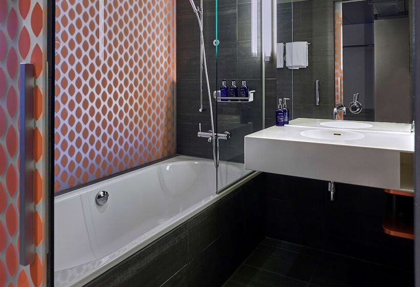 수피리어 룸, Radisson Blu Hotel, Lucerne