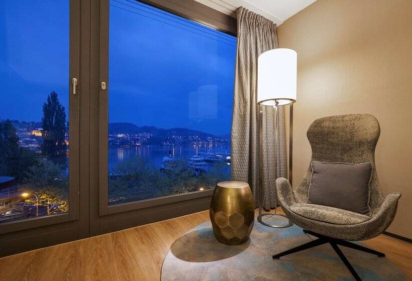 프리미엄 룸, Radisson Blu Hotel, Lucerne