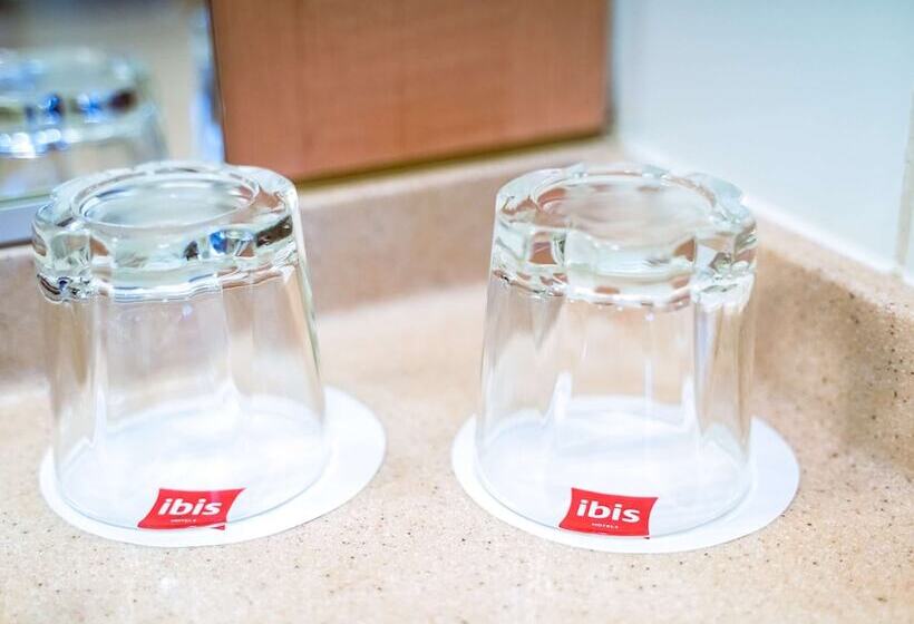 스탠다드 룸, Ibis Győr