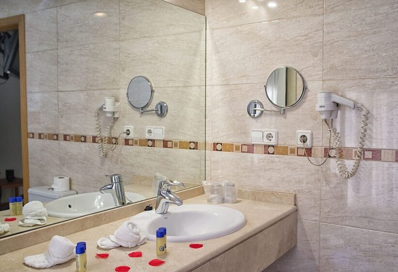 Suite, Plaza Alaquas