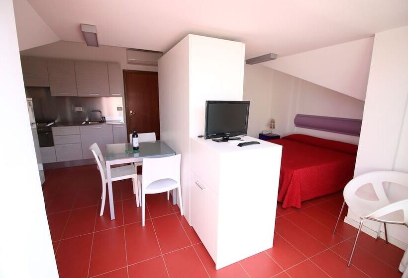 استودیوی استاندارد با تخت دوبل, Residenza Giardino