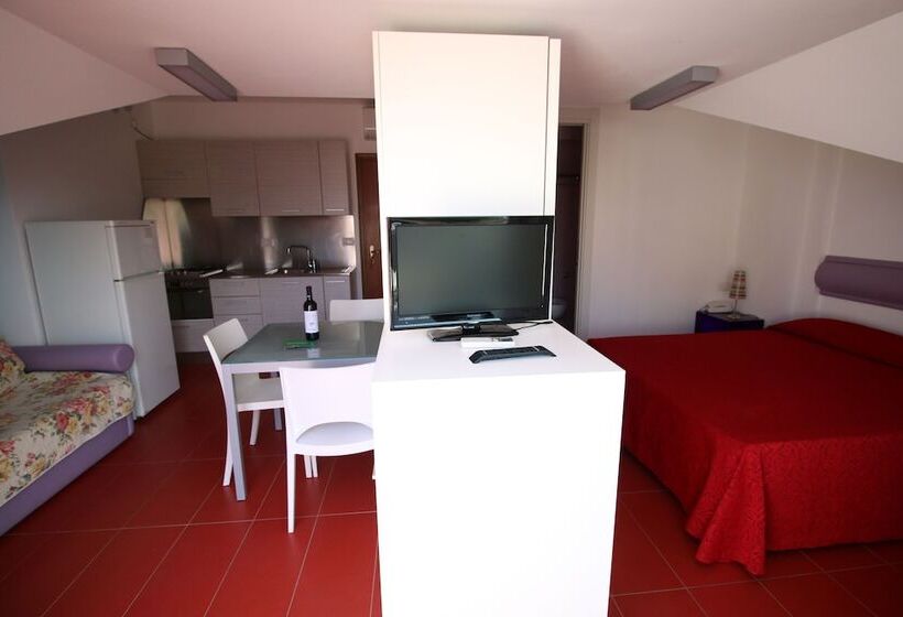 استودیوی استاندارد با تخت دوبل, Residenza Giardino