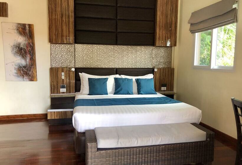 Бунгало Премиум, Royal Beach Boutique Resort & Spa Koh Samui