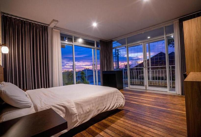 Quarto Estandar Vista Mar, Lushy Hostel Canggu