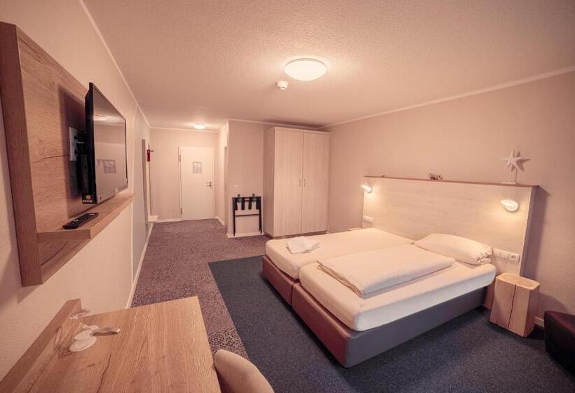 Люкс, Eventhotel Moment