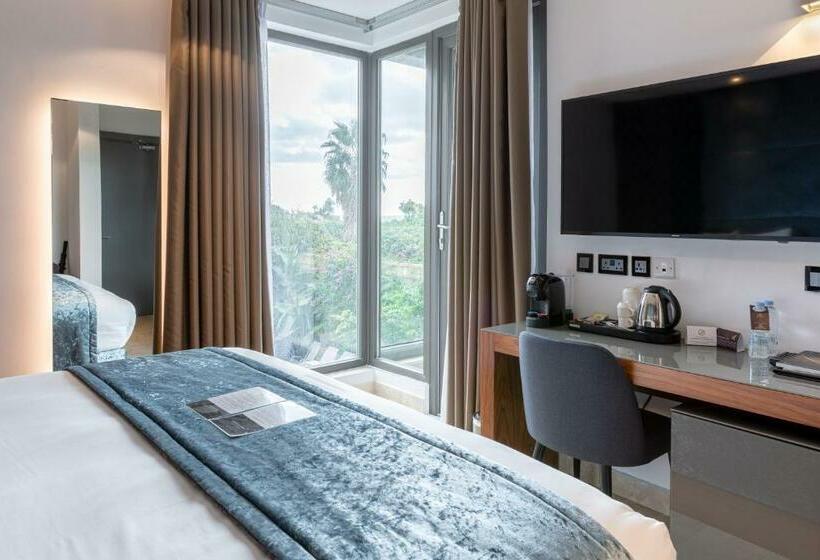 اتاق استاندارد با چشم‌انداز باغ, The Village Boutique And Spa