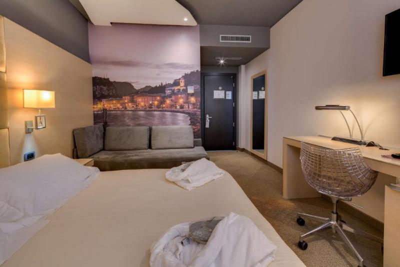 سوییت جونیور, Best Western Plus Hotel Expo