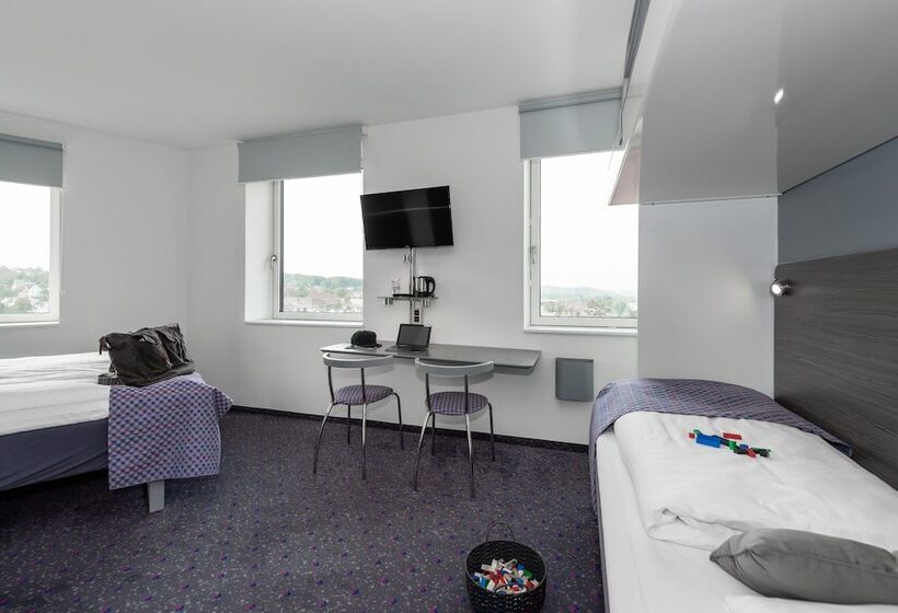 Семейный Номер, Cabinn Vejle