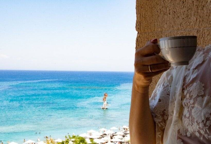 Люкс Вид на Море, Grande Albergo Delle Rose