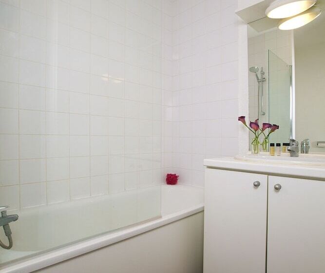 Студия Стандарт, Séjours & Affaires Reims Clairmarais