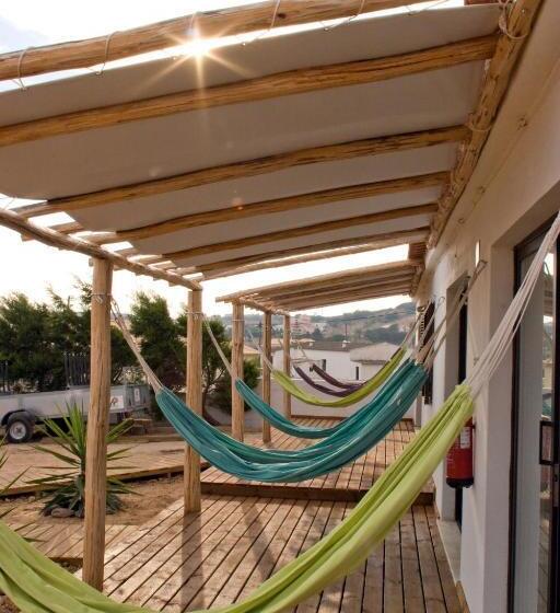 Номер Deluxe, Good Feeling Hostel & Guest House