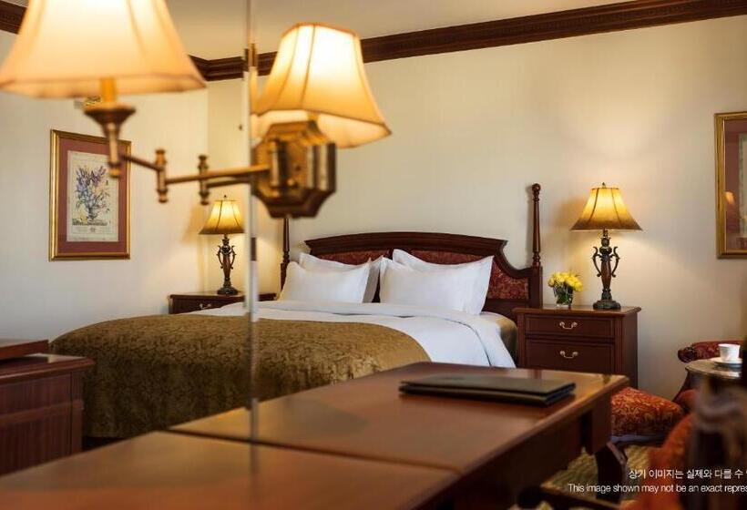 Номер Executive, Grand Mercure Imperial Palace Seoul Gangnam