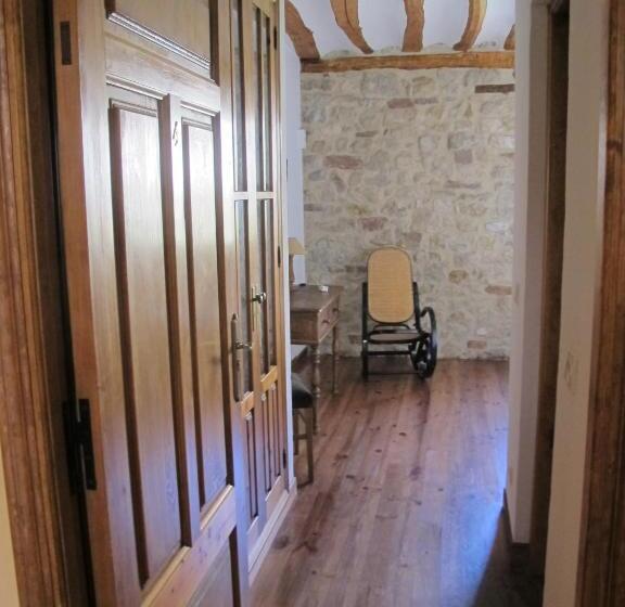 Дом 3 Спальни, Casa Barría