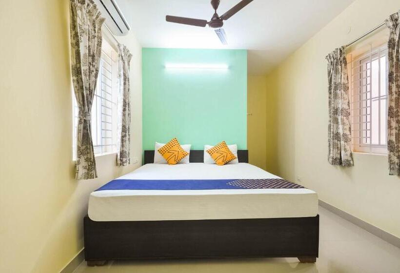 اتاق کلاسیک سه تخته, Spot On 77128 Siva Residency