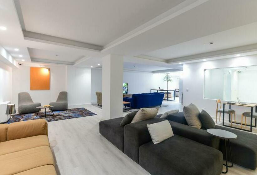 استودیوی استاندارد, Oscar Concept Apartments