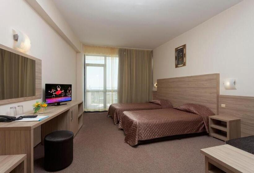 Quarto Standard Vista Mar Lateral com Sacada, Elena Hotel And Wellness   All Inclusive