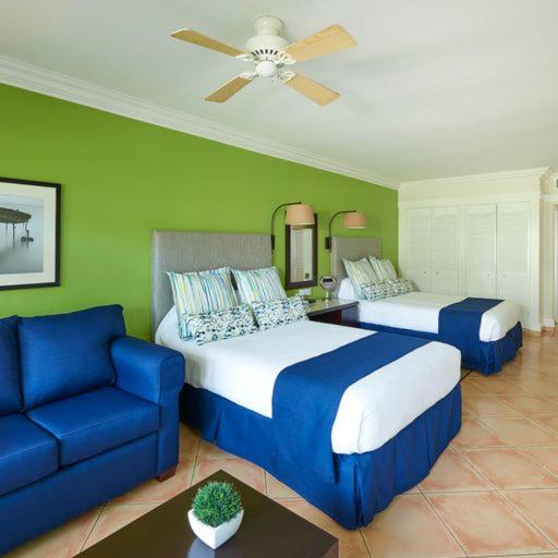 اتاق لوکس با چشم‌انداز دریا, Coconut Bay Beach Resort & Spa All Inclusive