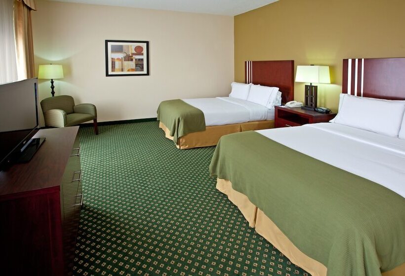 Suite, Holiday Inn Express & Suites Indianapolis   East, An Ihg