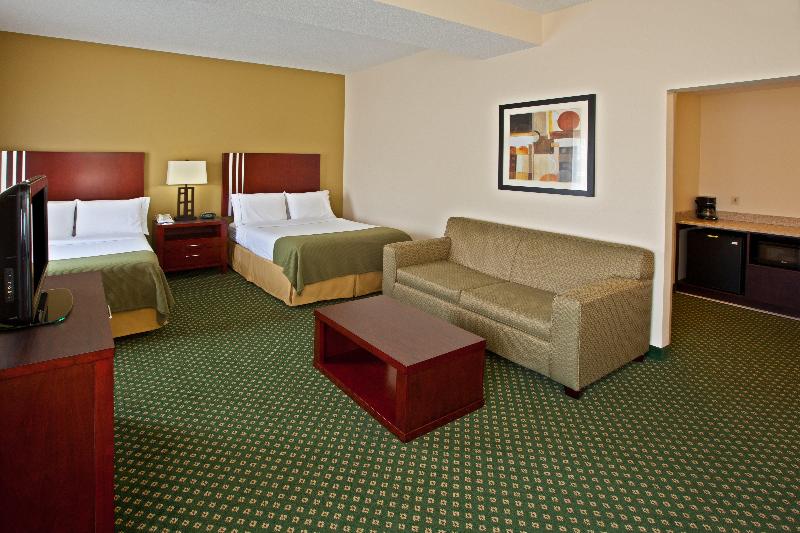 Habitación Estándar, Holiday Inn Express & Suites Indianapolis   East, An Ihg