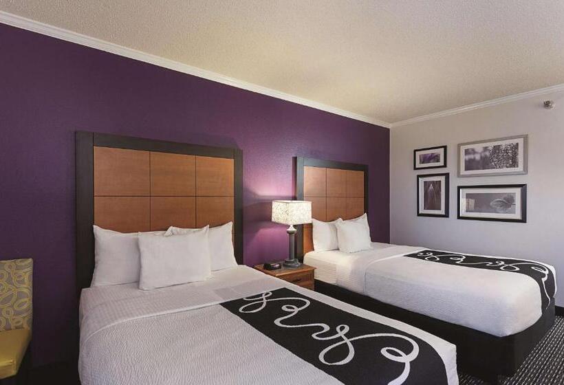 스탠다드 룸 더블 침대 2개, La Quinta By Wyndham Baton Rouge Siegen Lane