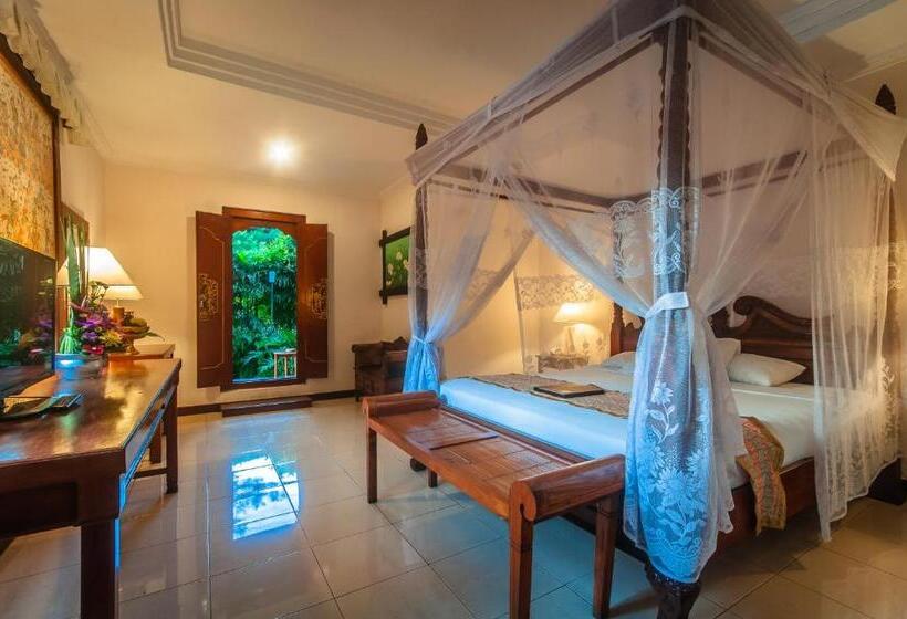 プールの見えるデラックスルーム, Sahadewa Resort & Spa