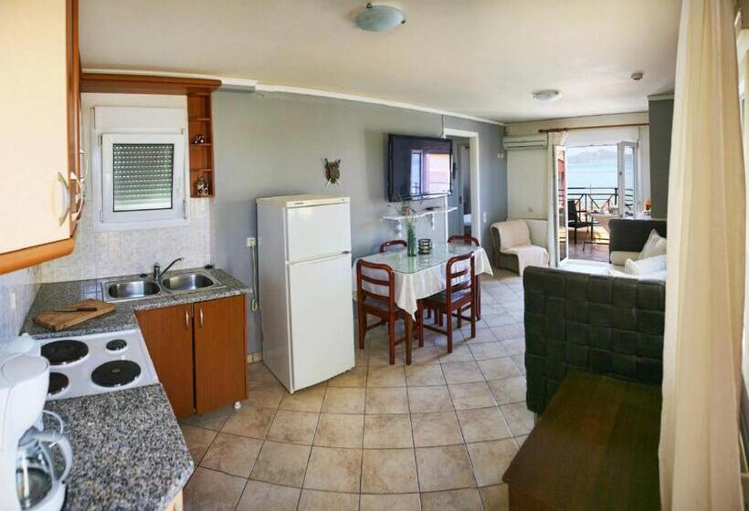 Апартаменты 2 Спальни, Gera Bay Studios And Apartments