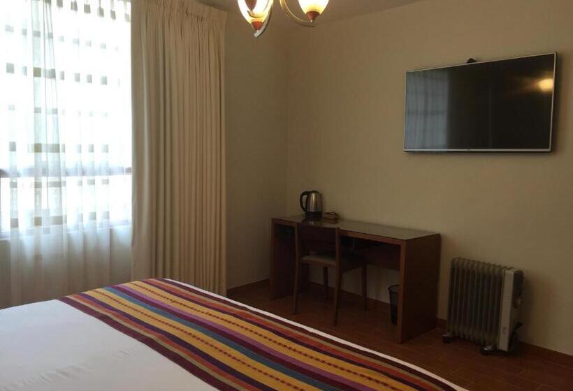 주니어 스위트, Taypikala Hotel Cusco