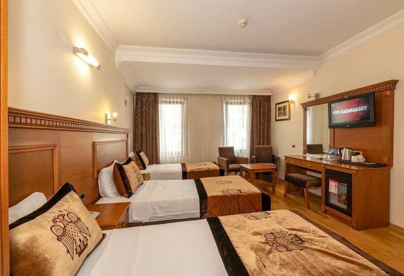 スタンダードトリプルルーム, The Byzantium Suites Hotel & Spa