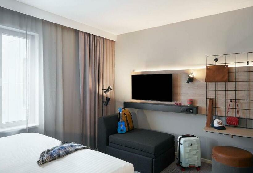 Семейный Номер, Moxy Edinburgh Fountainbridge