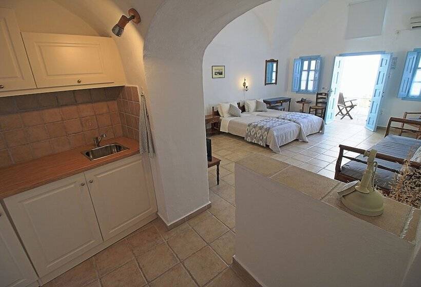 스탠다드 스튜디오, Aethrio Sunset Village   Oia