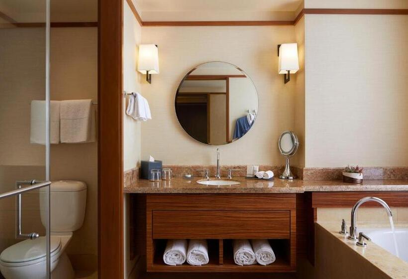 اتاق پرمیوم, Denny Park Hotel Seattle