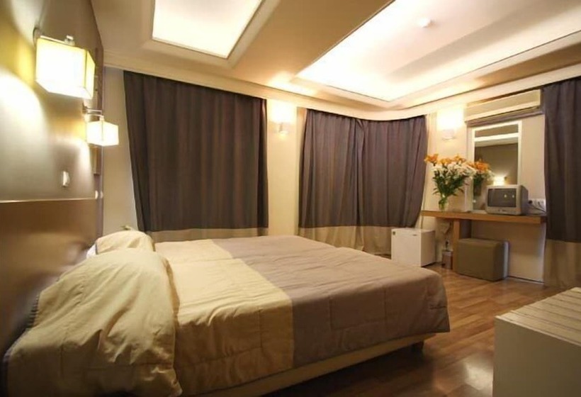 스탠다드 룸, Ariston