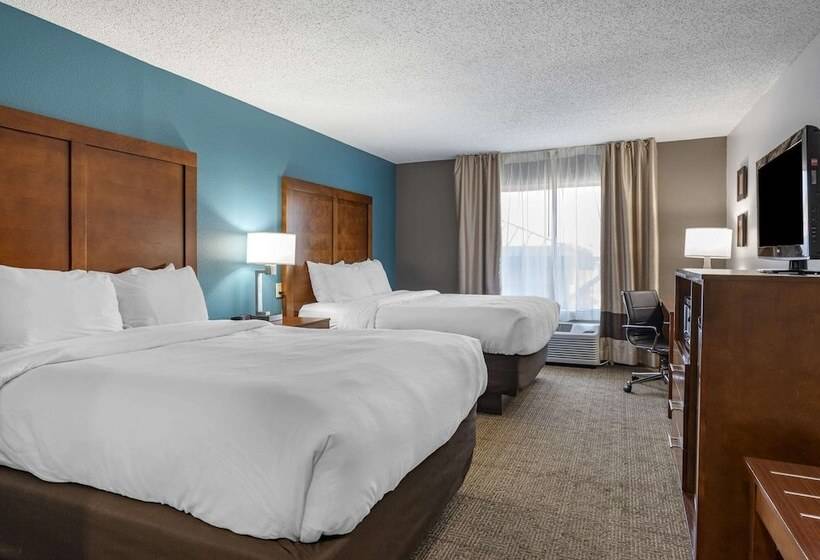 ２ダブルベッドのスタンダードルーム, Comfort Inn Airport