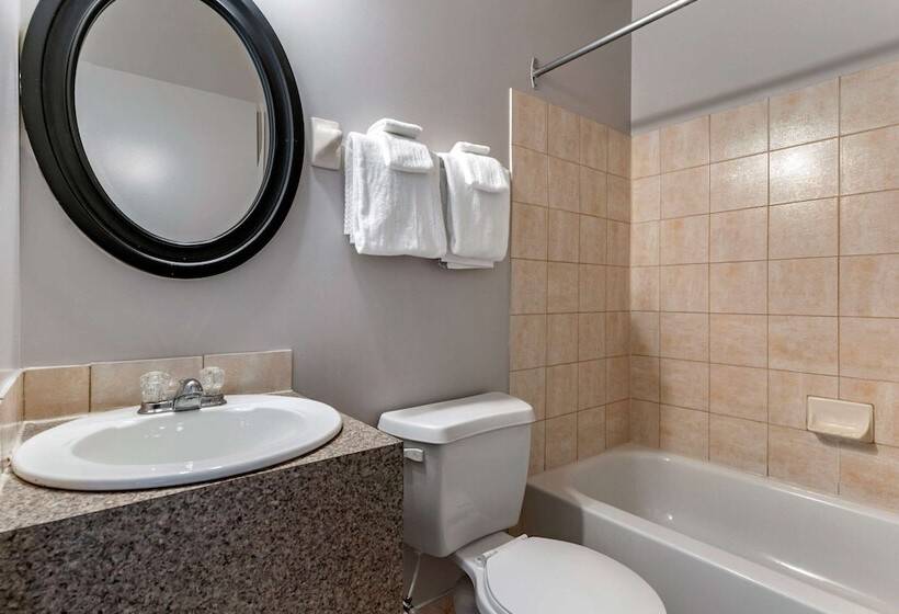 חדר סטנדרט שתי מיטות זוגיות, Econo Lodge