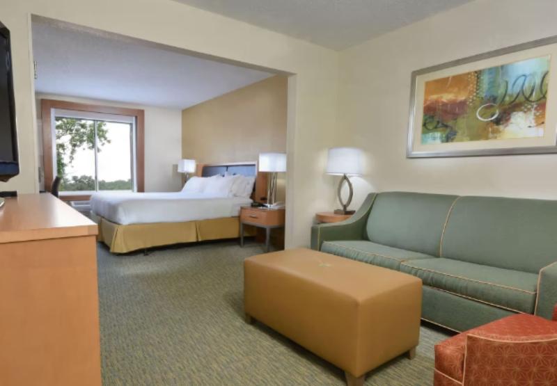 Люкс Адаптированный для Инвалидов, Holiday Inn Express Hotel & Suites High Point South, An Ihg