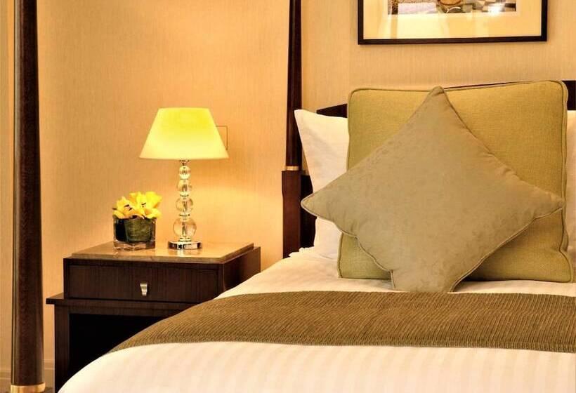 Номер Deluxe Кровать Кинг, Mövenpick Hotel Al Khobar