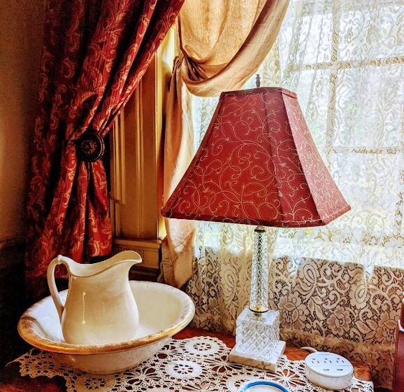 디럭스 룸 킹사이즈 침대, Chanceford Hall Bed & Breakfast