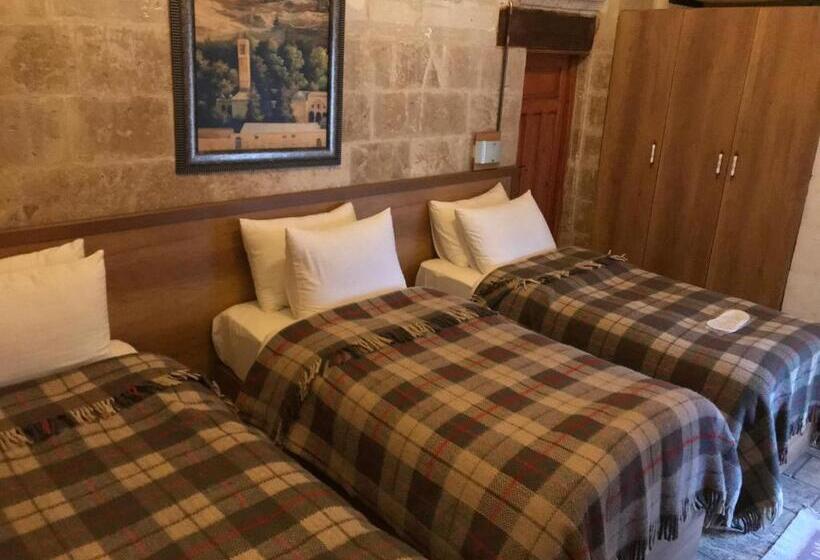 اتاق استاندارد سه نفره, Gazel Butik Otel