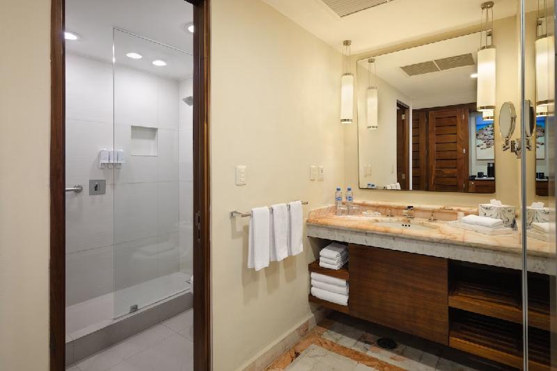 Quarto Superior, Mövenpick Hotel Stuttgart Airport