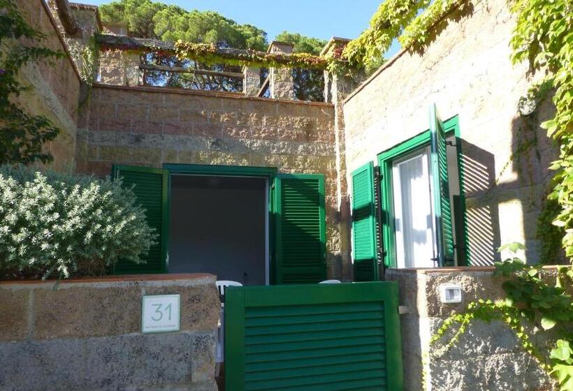 Apartamento Superior 1 Dormitório, Residenza Sant’anna Del Volterraio