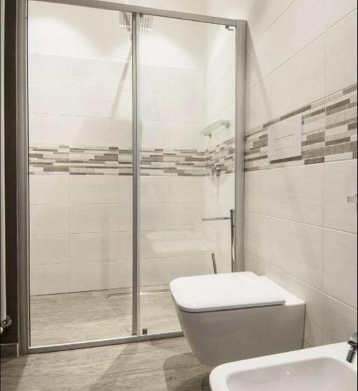 Четырехместный Номер Стандарт, Antica Campione Rooms & Hostel