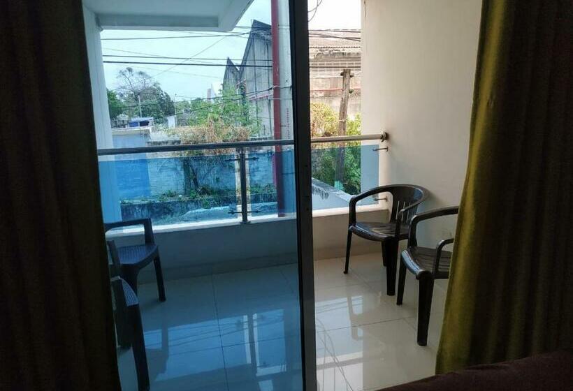 Quarto Familiar, La Mar Cartagena