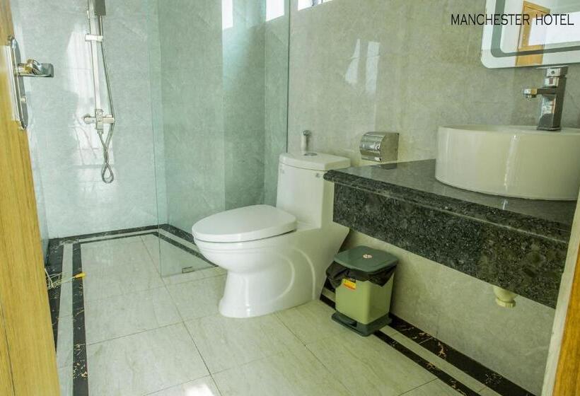 اتاق استاندارد با چشم‌انداز دریاچه, Manchester Hotel Ha Long