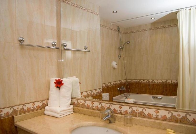 חדר סטנדרט נוף לפארק, Duni Marina Beach Hotel   All Inclusive