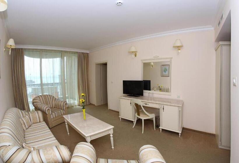 סוויטה נוף לים, Duni Marina Beach Hotel   All Inclusive