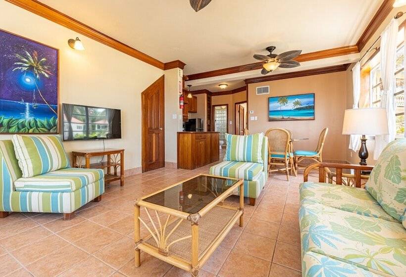 سوییت با چشم‌انداز دریا, Belizean Shores Resort
