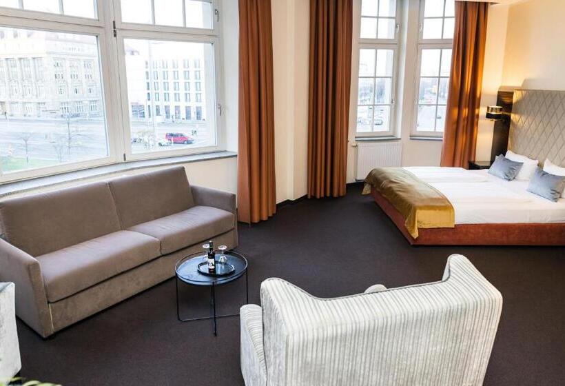 Четырехместный Номер Стандарт, Royal International Leipzig